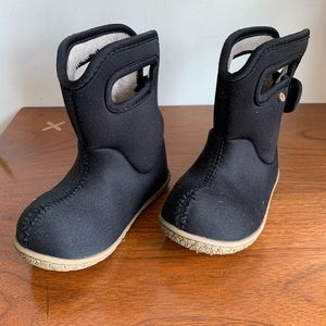 Black lined waterproof baby bogs snow shoes baby 7